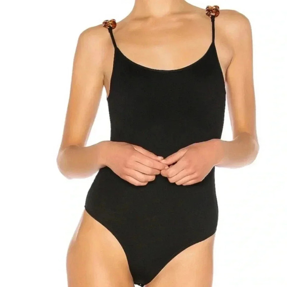 L’ACADEMIE. CORALIE BODY SUIT CREAM CHAIN STRAPS SLEEVELESS SIZE MEDIUM - Picture 2 of 12